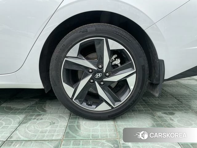 Hyundai Elantra id 4301858 из Китая 24