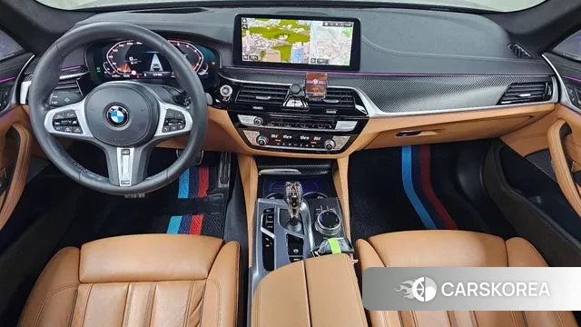 BMW 5 Series (G30) id 3463511 из Кореи 17