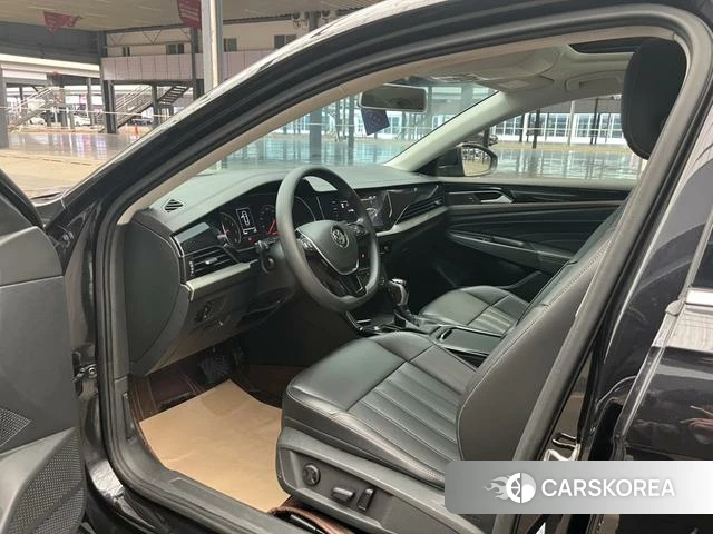 Volkswagen Passat id 4307593 из Китая 12