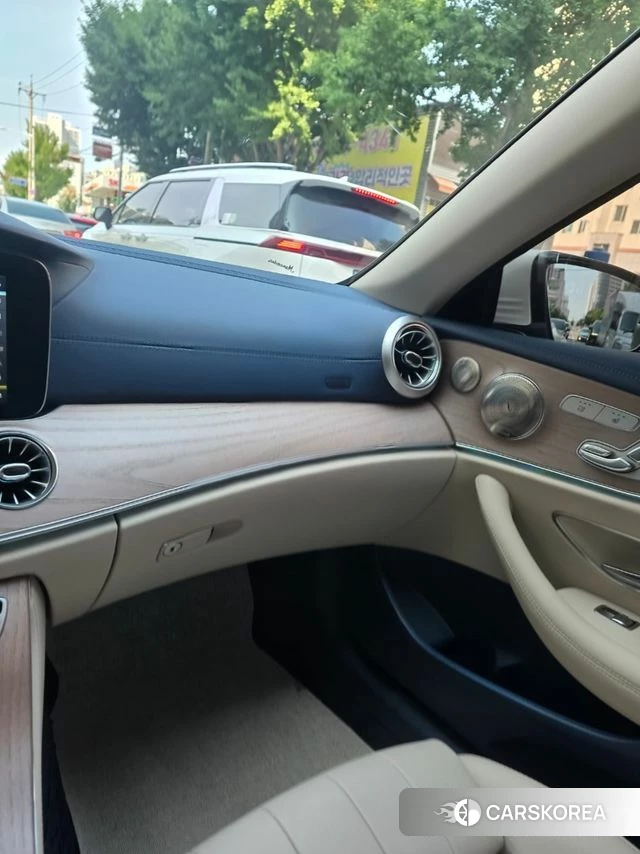 Mercedes-Benz E-Class W213 id 3843934 из Кореи 8