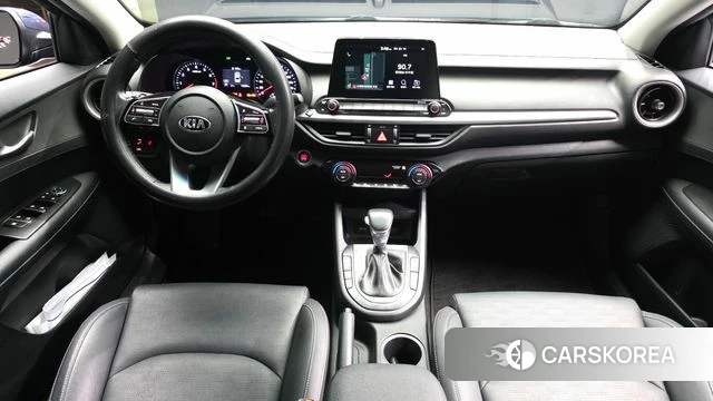 Kia Come New K3 id 3879644 из Кореи 17