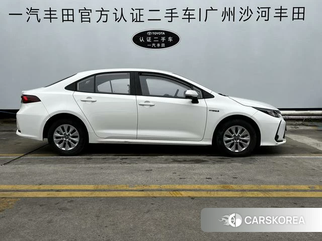 Toyota Corolla id 4262297 из Китая 24