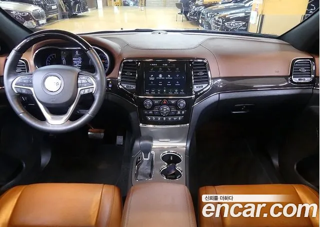 Jeep Grand Cherokee id 2502338 из Кореи 17