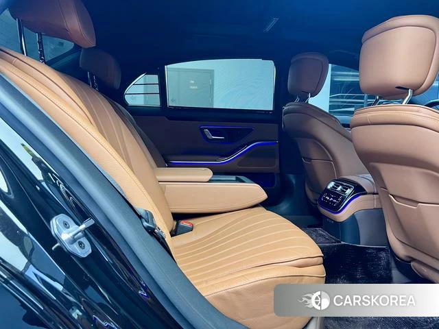 Mercedes-Benz S-class id 4260771 из Китая 27