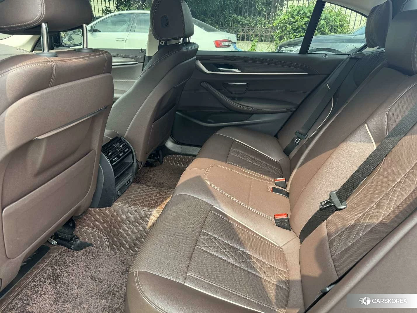 BMW 5 series PHEV id 4473434 из Китая 9