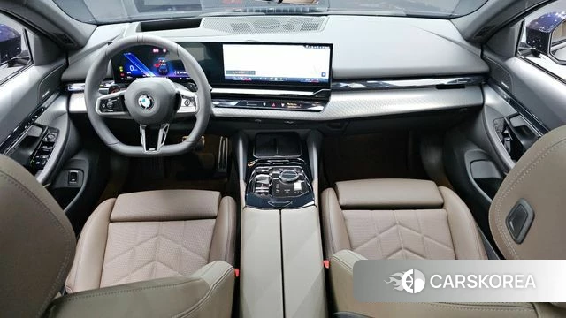 BMW 5 Series (G60) id 4664714 из Кореи 30