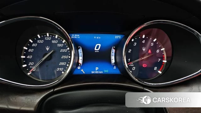 Maserati Quattroporte id 4430354 из Кореи 29
