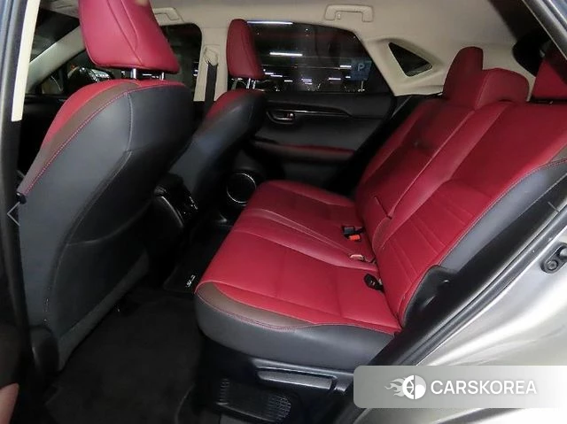 Lexus NX300h id 3879997 из Кореи 17