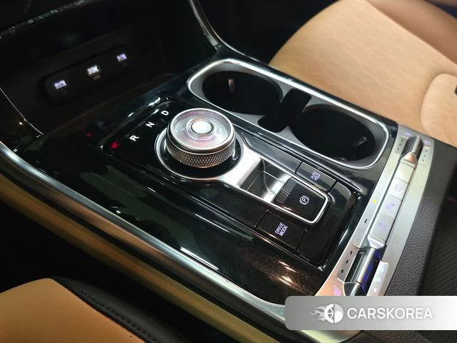 Kia Carnival 4th generation id 4701456 из Кореи 13
