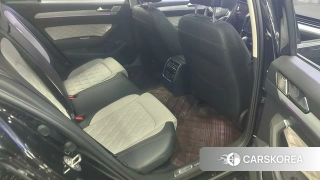 Volkswagen Magotan id 4368165 из Китая 7