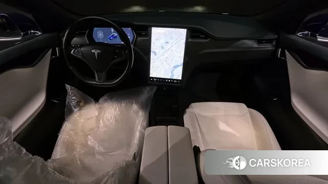 Tesla Model S id 3677408 из Кореи 17