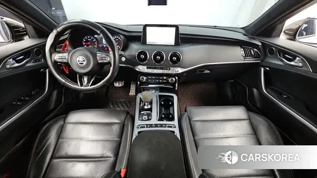 Kia Stinger id 3760995 из Кореи 17