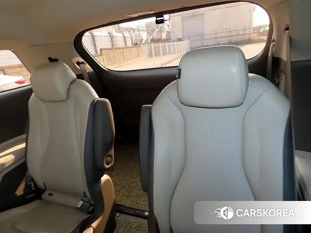 Kia Carnival 4th generation id 3615106 из Кореи 17