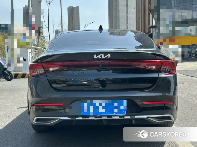 Kia K5 id 4258112 из Китая 10