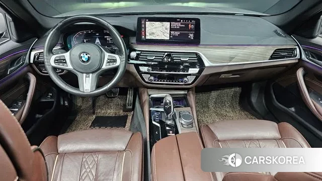 BMW 5 Series (G30) id 3412362 из Кореи 17