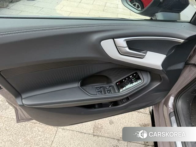 Audi A5L id 4260178 из Китая 17