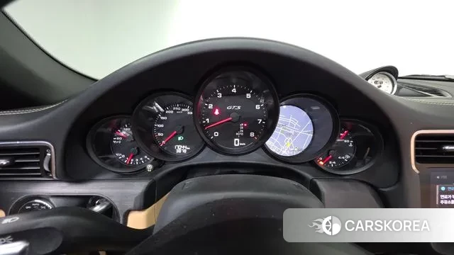 Porsche 911 id 2976907 из Кореи 17