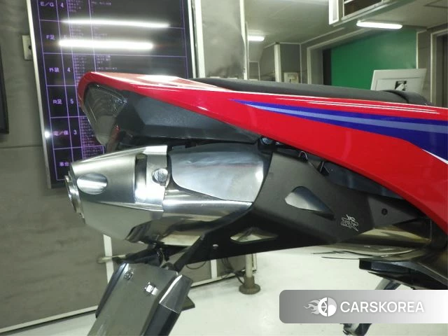 Honda CBR600RR id 4184247 из Японии 31