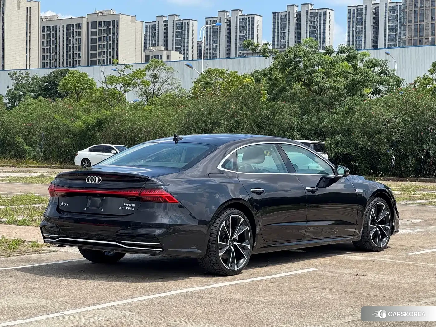 Audi A7L id 4649351 из Китая 8