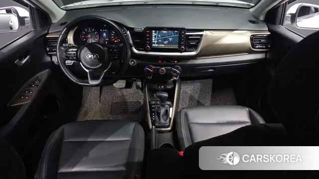 Kia Stonic id 3754605 из Кореи 17