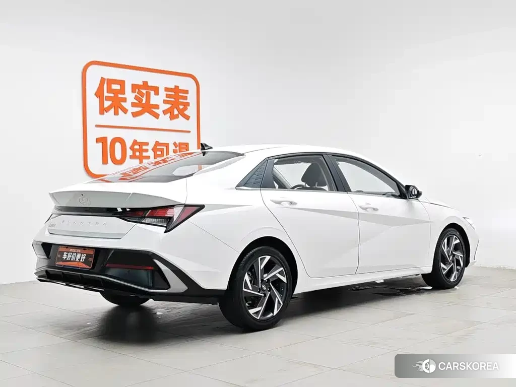 Hyundai Elantra id 4577639 из Китая 21