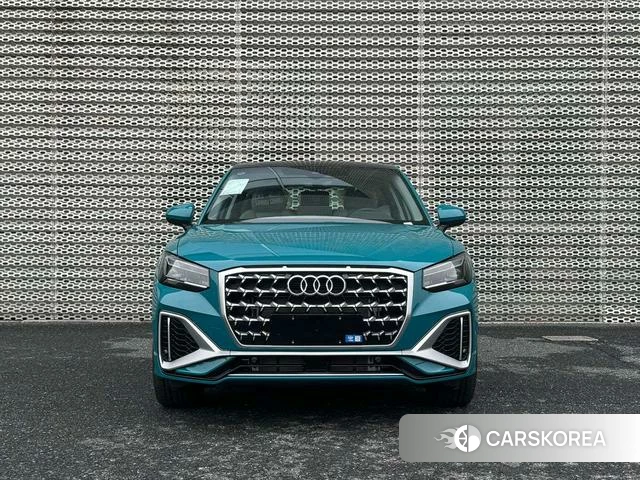 Audi Q2L id 4272859 из Китая 13