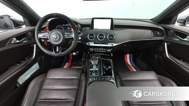 Kia Stinger id 4245940 из Кореи 17