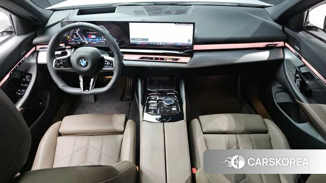 BMW 5 Series (G60) id 4301955 из Кореи 17