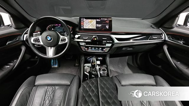 BMW 5 Series (G30) id 4309255 из Кореи 30