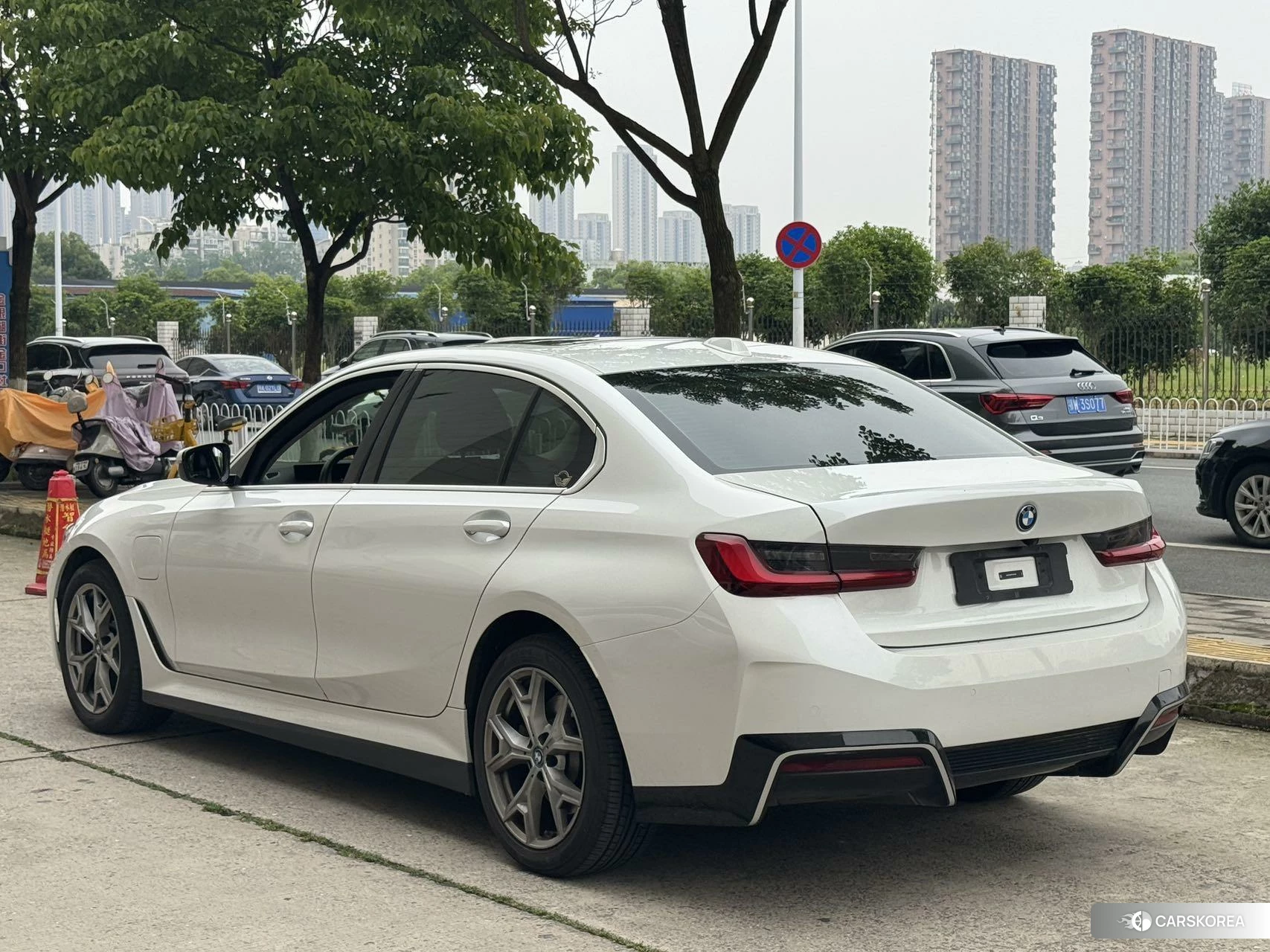 BMW i3 id 4513569 из Китая 12