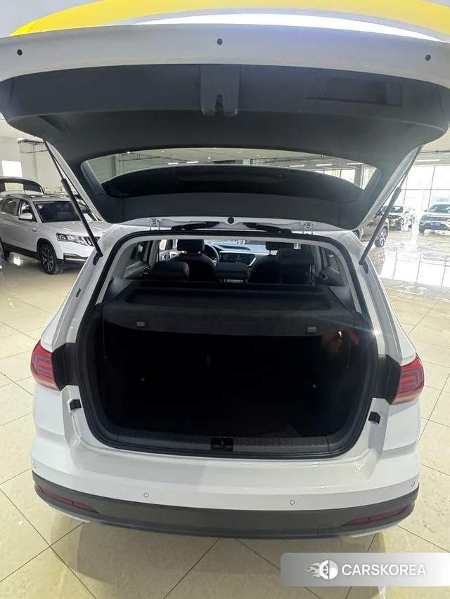 Volkswagen Tuyue id 4278826 из Китая 22