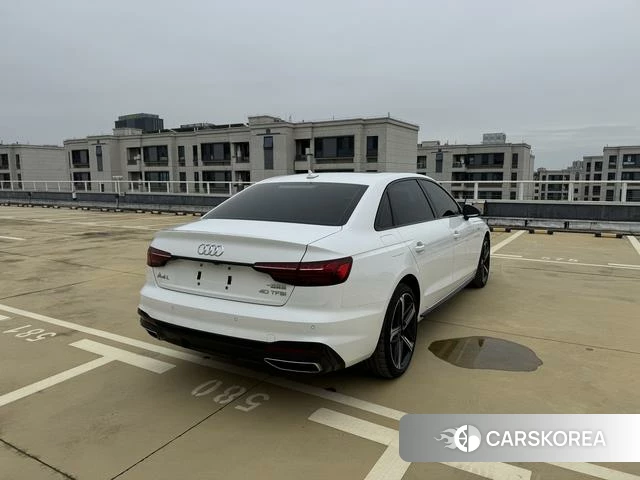 Audi A4L id 4297397 из Китая 13