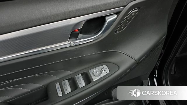 Hyundai The New Grandeur IG Hybrid id 4672000 из Кореи 17