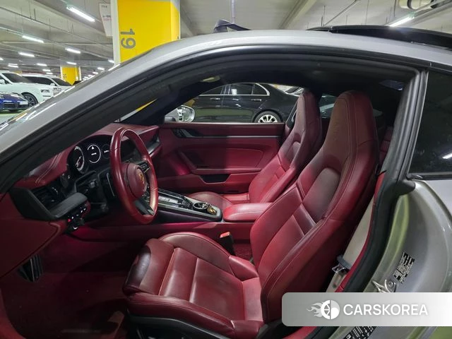 Porsche 911(992) id 4518856 из Кореи 14