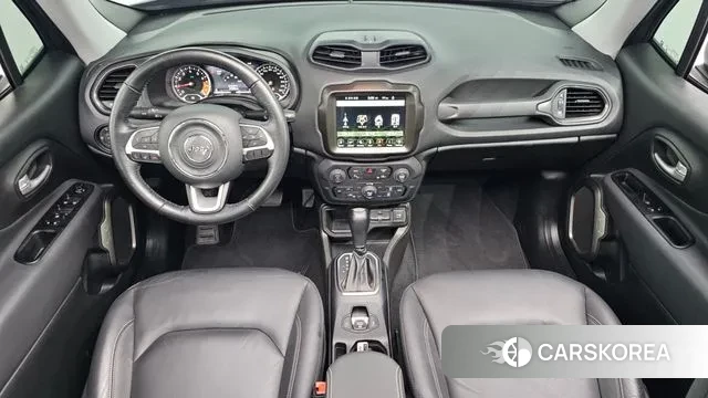 Jeep Renegade id 3497019 из Кореи 17