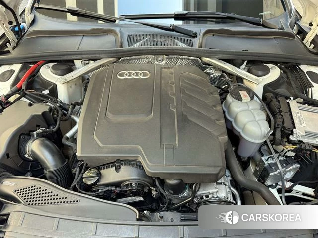 Audi A4L id 4334814 из Китая 13