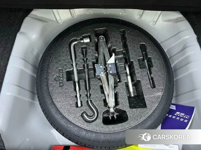 Honda Civic id 4261996 из Китая 17