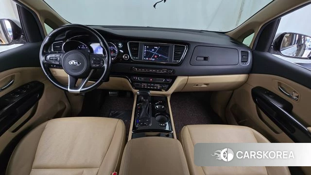 Kia All New Carnival id 4663085 из Кореи 29