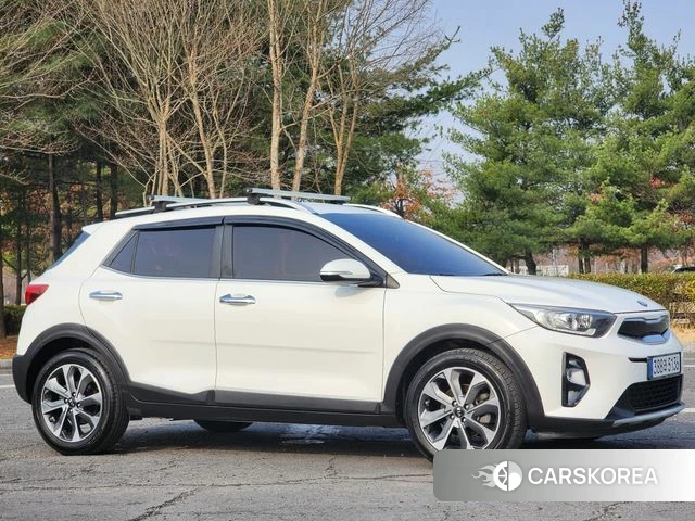 Kia Stonic id 3853791 из Кореи 17