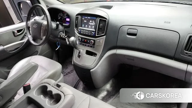 Hyundai The New Grand Starex id 3573133 из Кореи 17