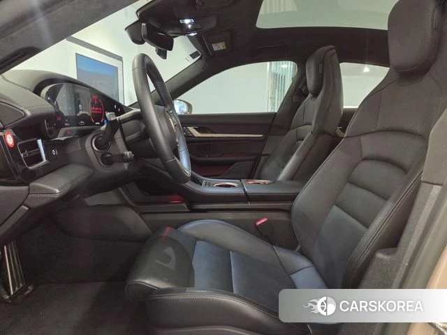 Porsche Taycan id 4223172 из Кореи 9