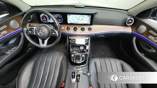 Mercedes-Benz E-Class W213 id 4476961 из Кореи 32