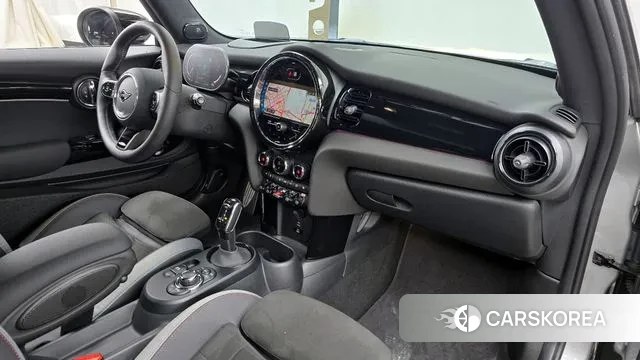 Mini Cooper S id 3236807 из Кореи 17