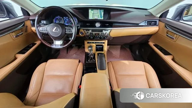 Lexus New ES300h id 3345347 из Кореи 17