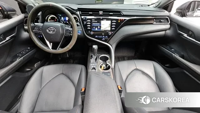 Toyota Camry (XV70) id 3429339 из Кореи 17