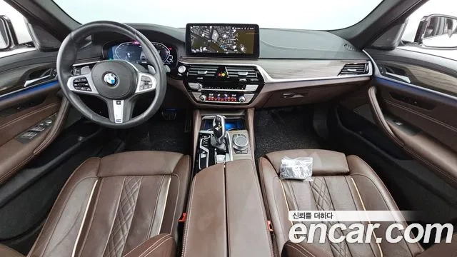 BMW 5 Series (G30) id 2927401 из Кореи 17