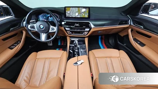 BMW 5 Series (G30) id 3659721 из Кореи 17