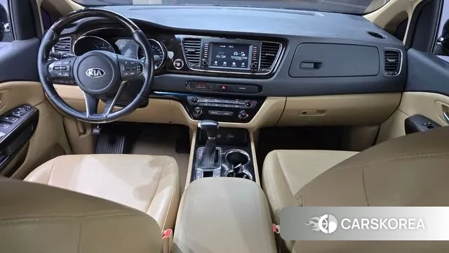 Kia The New Carnival id 3423250 из Кореи 17