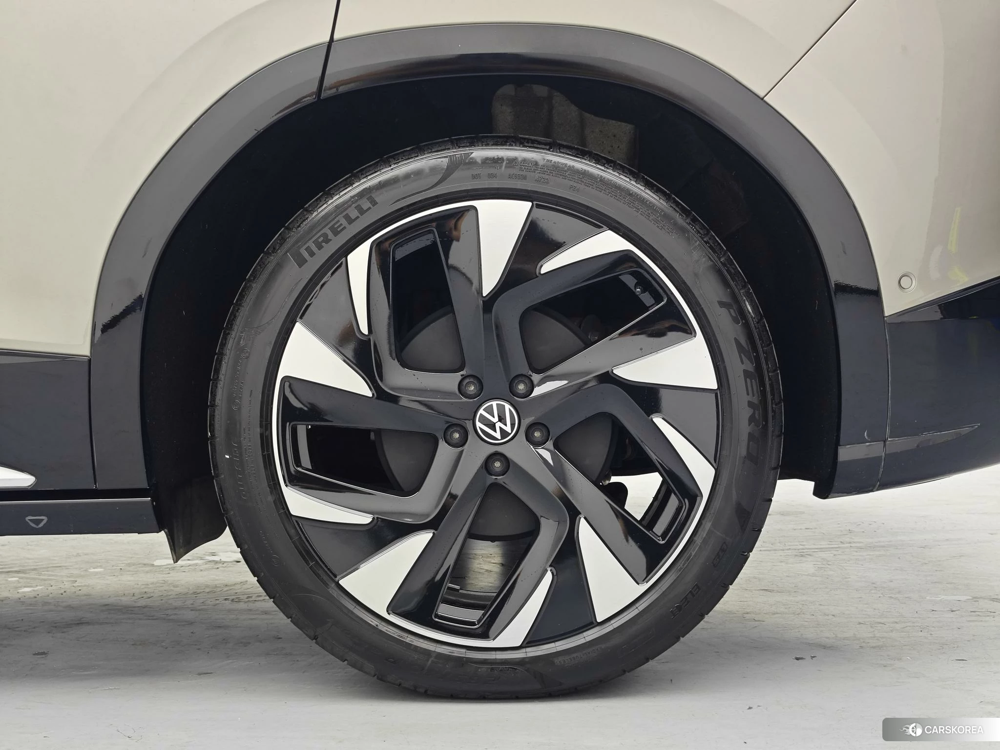 Volkswagen ID.6 CROZZ id 4419094 из Китая 17