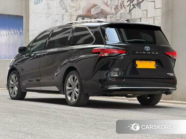 Toyota Saina id 4259343 из Китая 7